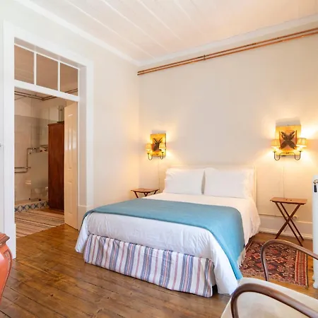 Junqueira Gardens - Casa Antiga Jardim E Piscina 빌라