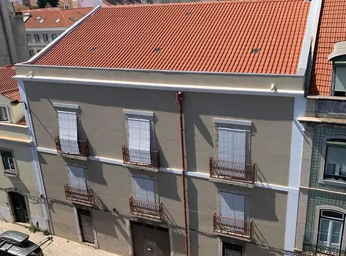 Junqueira Gardens - Casa Antiga Jardim E Piscina Willa *