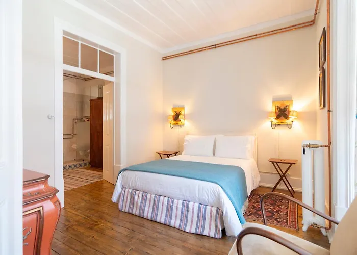 Junqueira Gardens - Casa Antiga Jardim E Piscina Willa