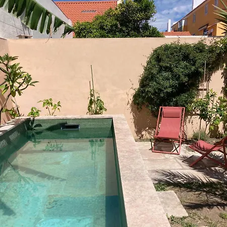 Junqueira Gardens - Casa Antiga Jardim E Piscina Вілла *