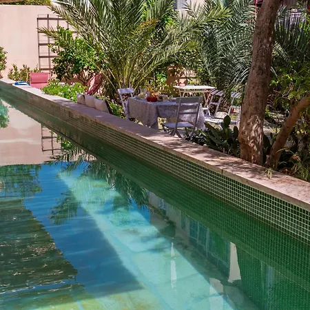 Junqueira Gardens - Casa Antiga Jardim E Piscina Вілла